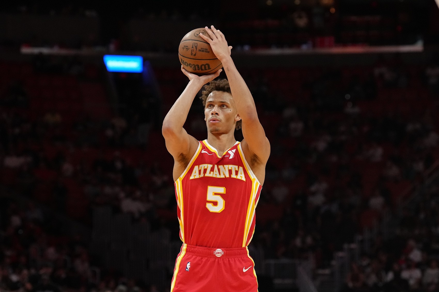 奥孔武:我认为丹尼尔斯是本赛季的DPOY 为他感到骄傲